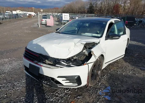 2018 Volkswagen Passat 3.6L V6 Gt z USA, uszkodzony, nr VIN 1VWJM7A39JC049527